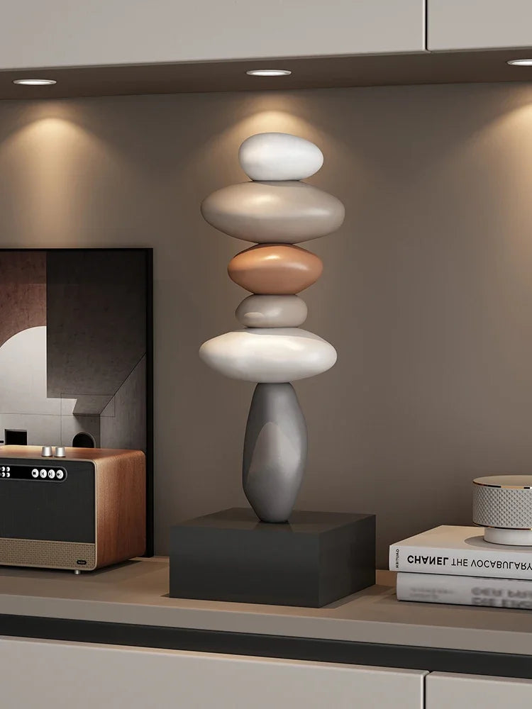 STELA — Sculpture de Table en Pierre Composite