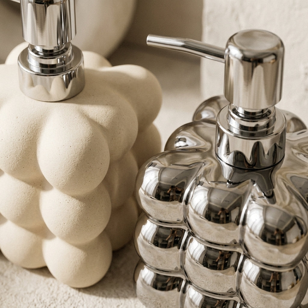 Distributeur de savon liquide, détail