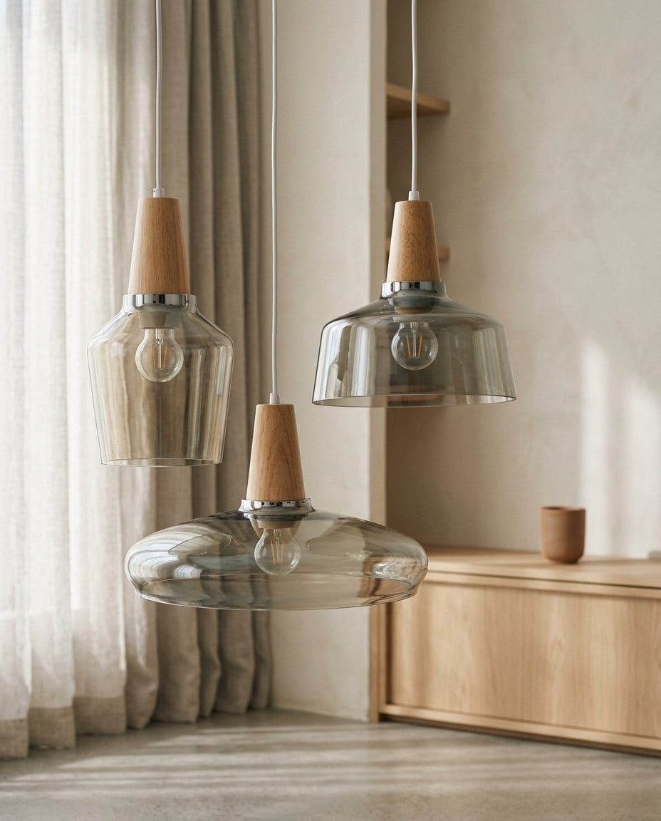 Lampe LED suspendue en verre en situation